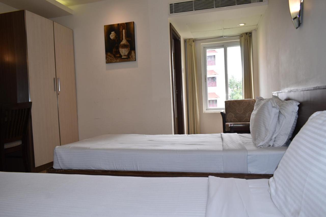 Hotel South Regency, Ernakulam Kochi Exteriör bild