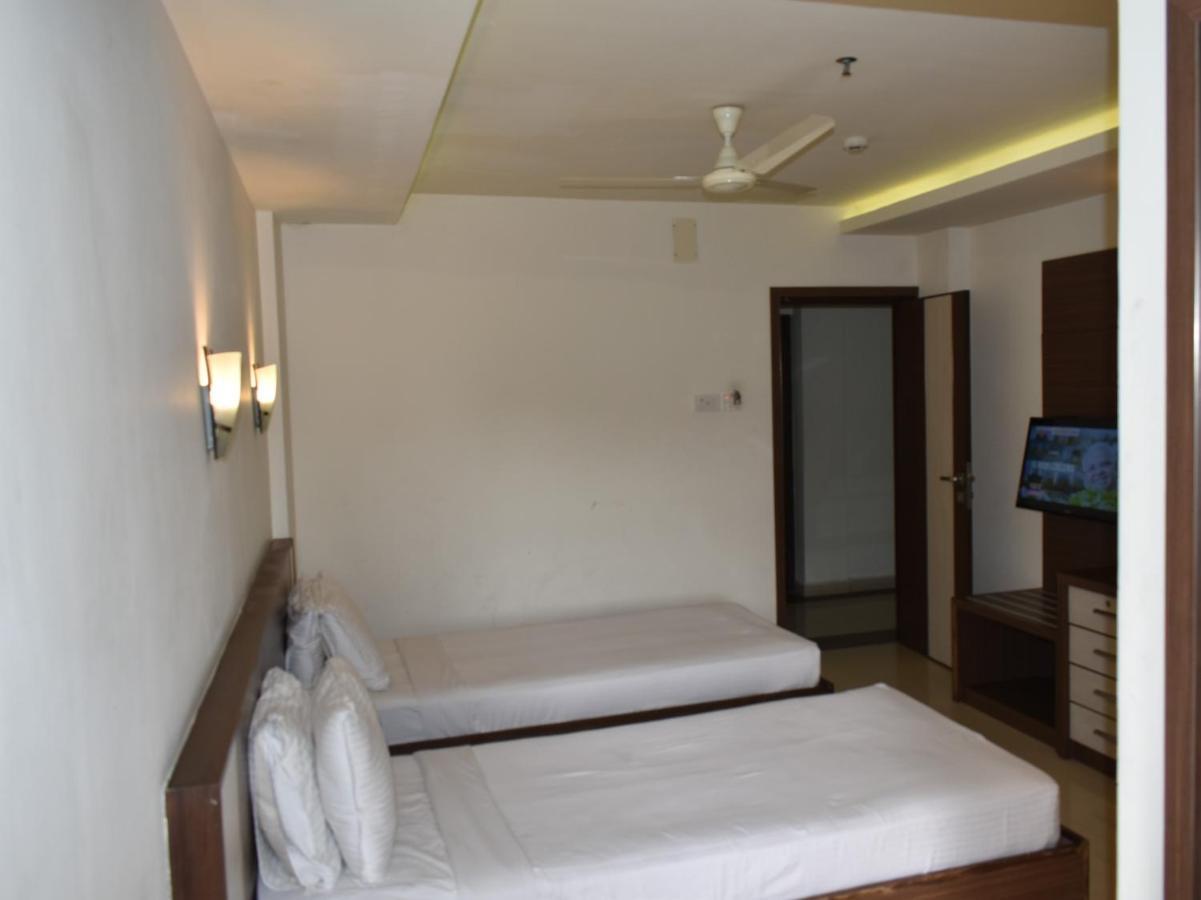 Hotel South Regency, Ernakulam Kochi Exteriör bild
